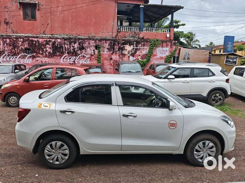 Maruti Suzuki Dzire 1.2 Vxi, 2023, Petrol