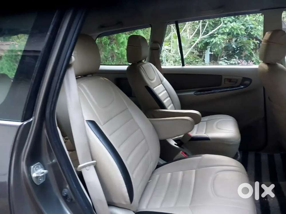 Toyota Innova Diesel 2012
