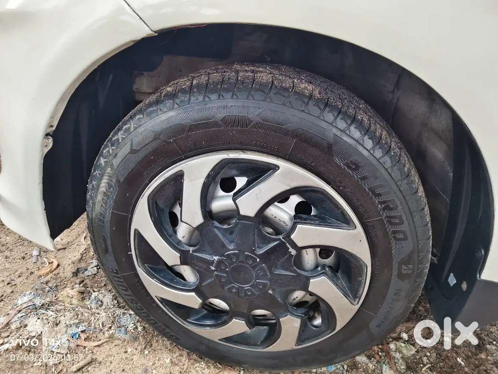 Honda Amaze 1.5 E 2013