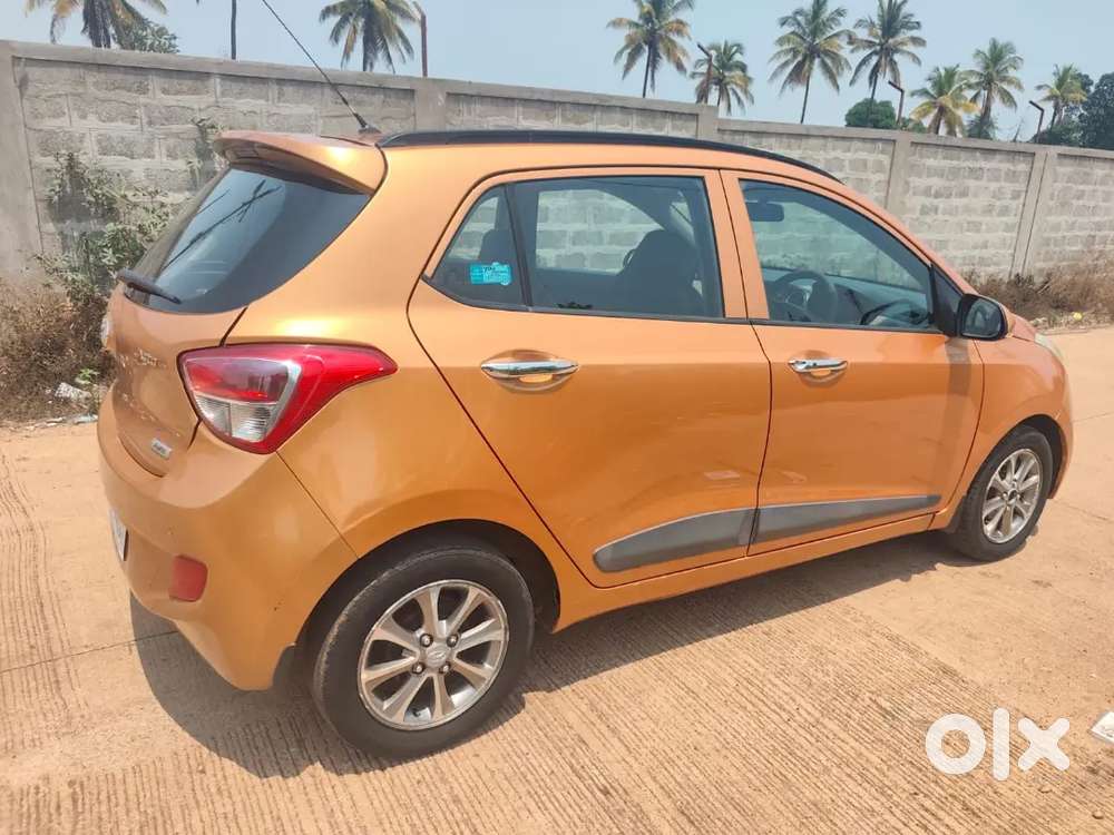 Hyundai Grand I10 2016 Petrol 120000 Km Driven