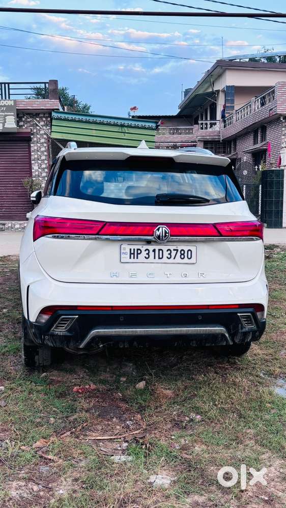 Mg Hector Petrol 2023 Sharp