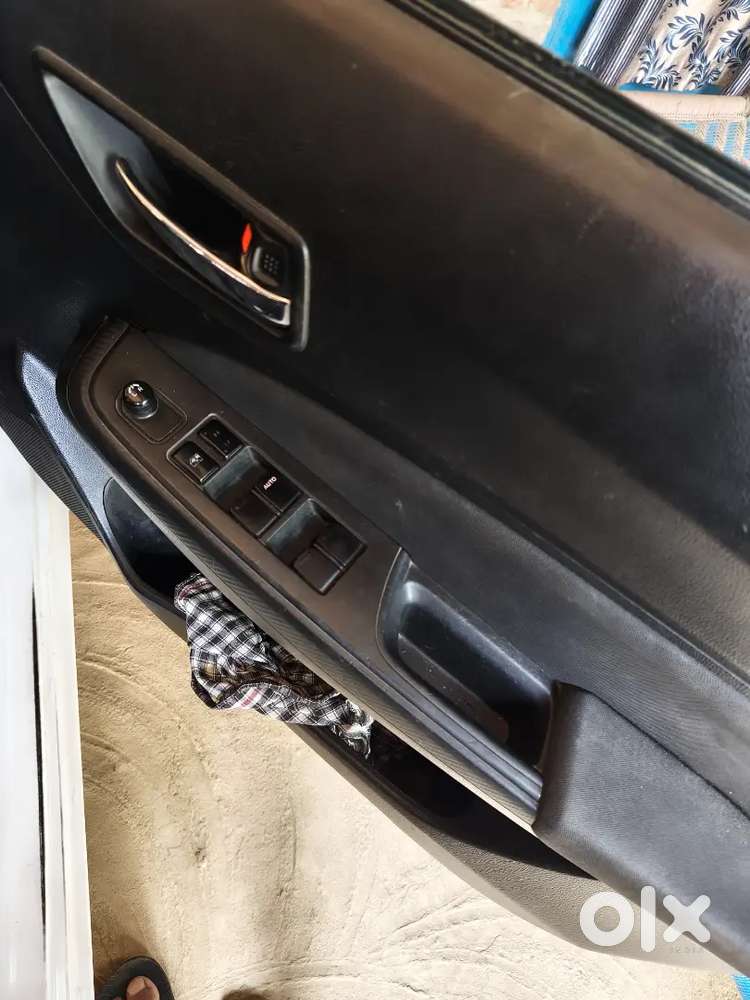 Maruti Suzuki Swift Vxi 2020