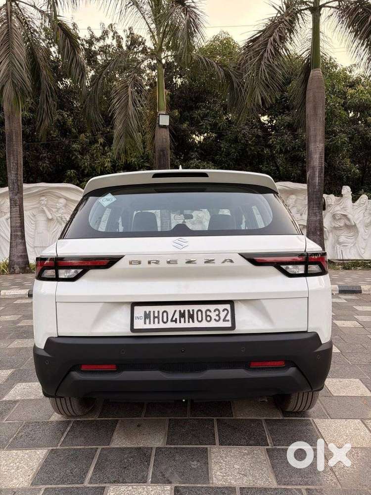 Maruti Suzuki Brezza 1.5 Lxi Cng, 2025, Petrol
