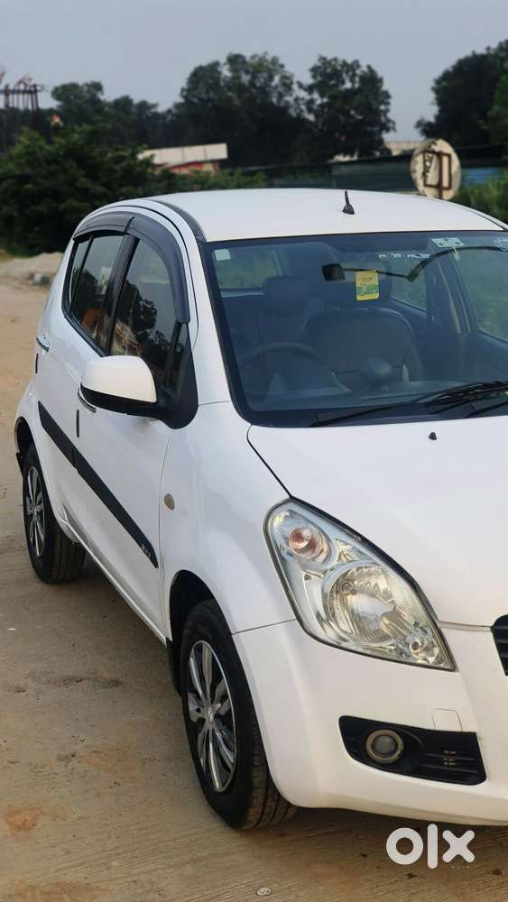 Maruti Suzuki Ritz Vxi, 2011, Petrol