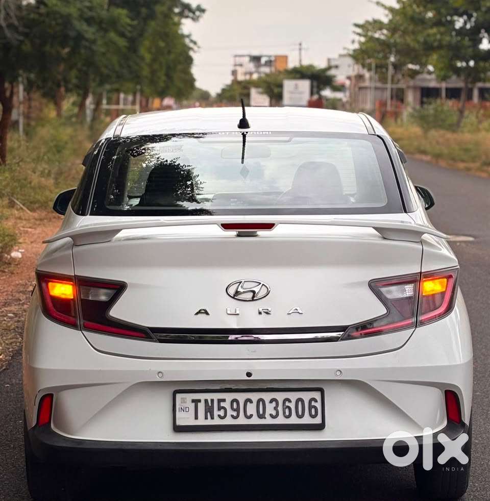 Hyundai Aura, 2022, Petrol