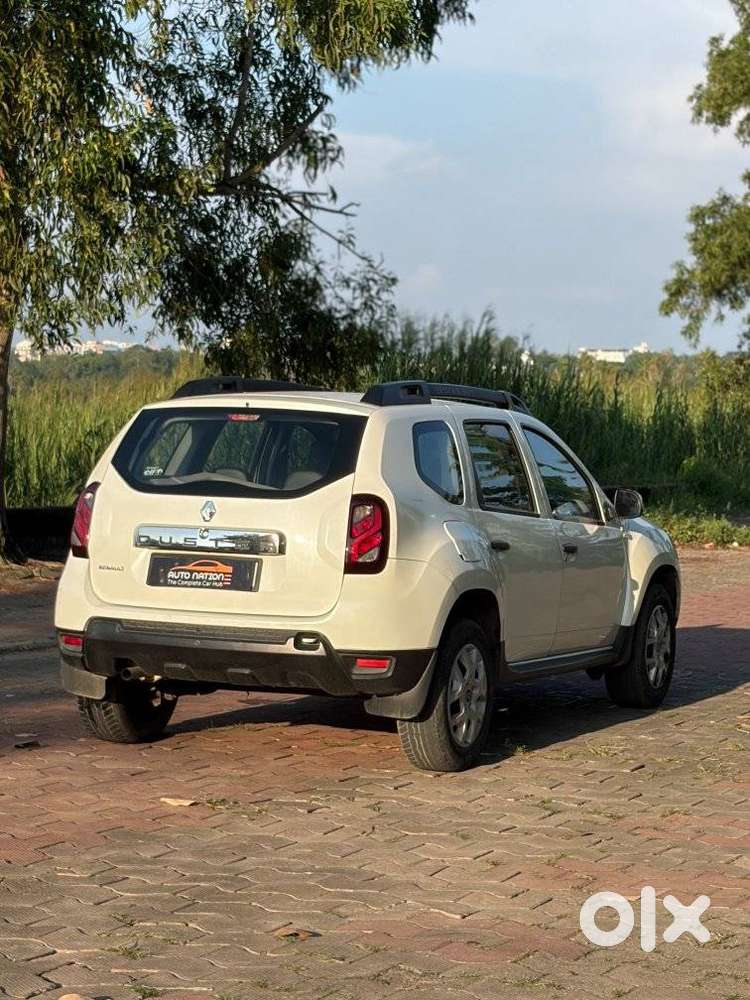 Renault Duster Rxe, 2019, Petrol