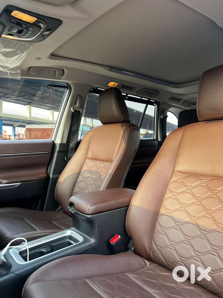 Toyota Innova Hycross 2024 Cng & Hybrids Well Maintained