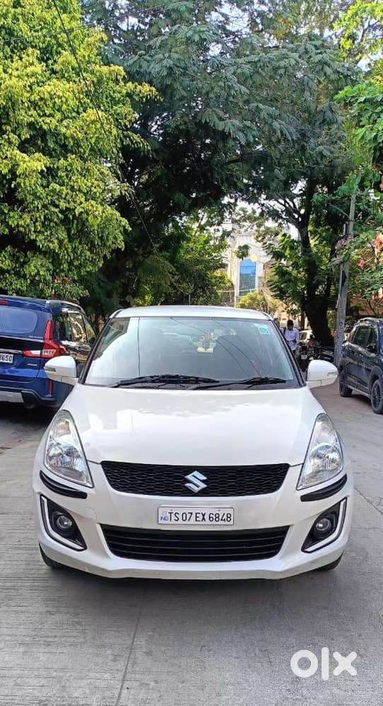 Maruti Suzuki Swift Vxi Optional, 2016, Petrol