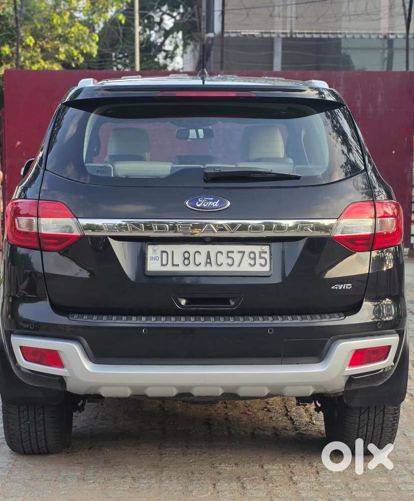 Ford Endeavour 3.2 Titanium At 4x4, 2016, Diesel