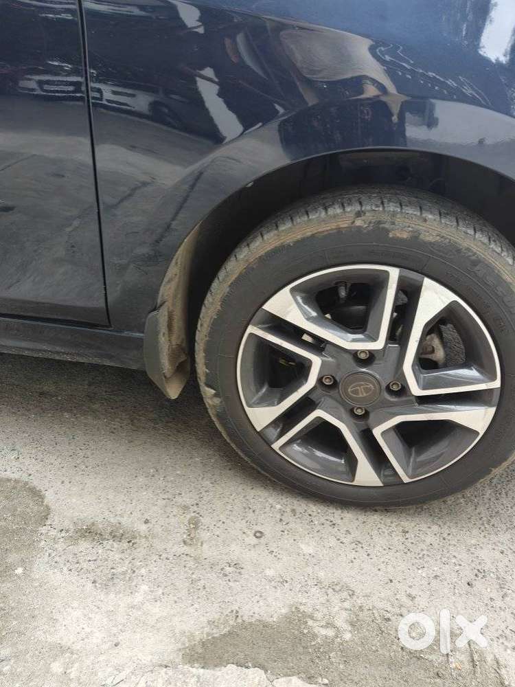 Tata Tiago 1.2 Revotron Xza Plus Amt, 2023, Petrol