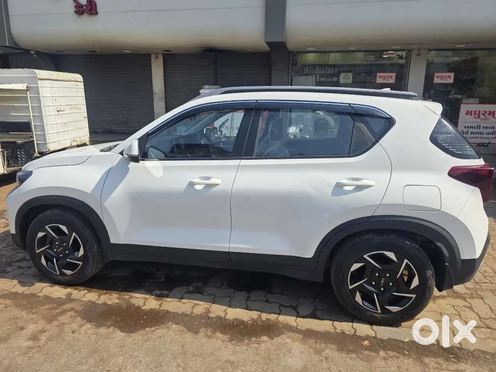 Kia Sonet 2025 Diesel 21000 Km Driven