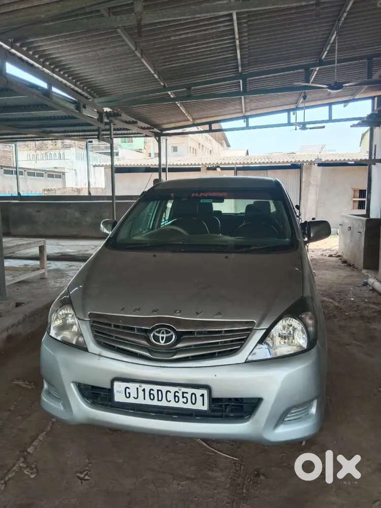 Toyota Innova 2005 Diesel 470000 Km Driven