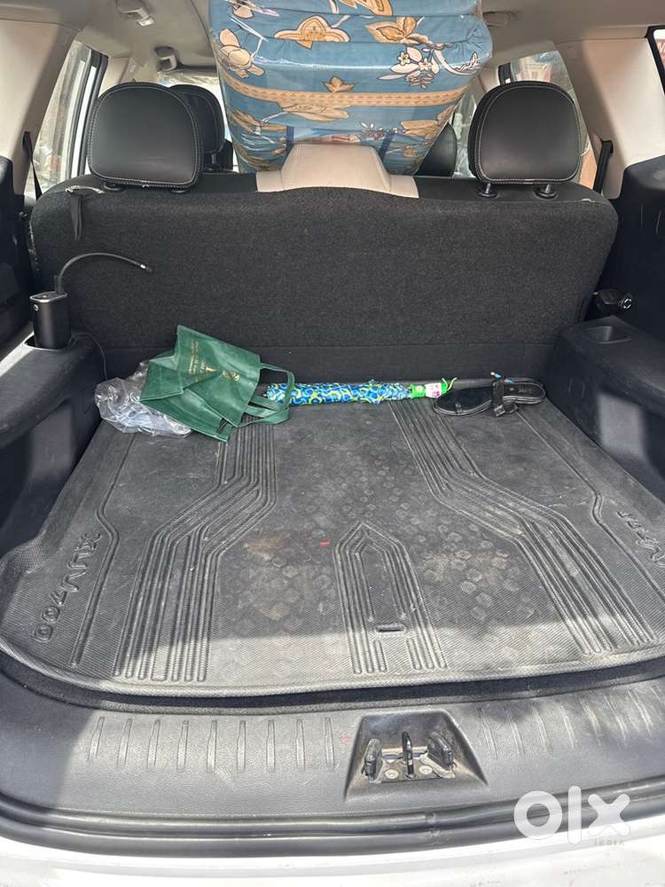 Mahindra Xuv700 2022 Diesel Manual Year