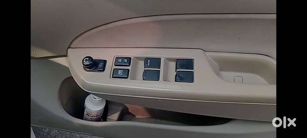 Button Start, Company Fitted Alloy Wheel