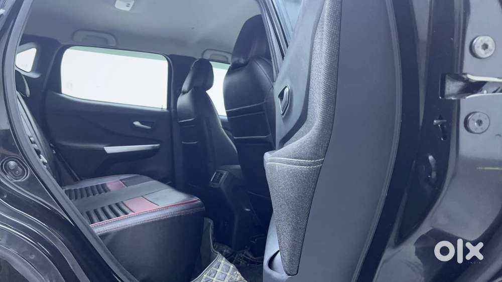 Nissan Magnite 1.0 Xv Premium Turbo Cvt, 2023, Petrol