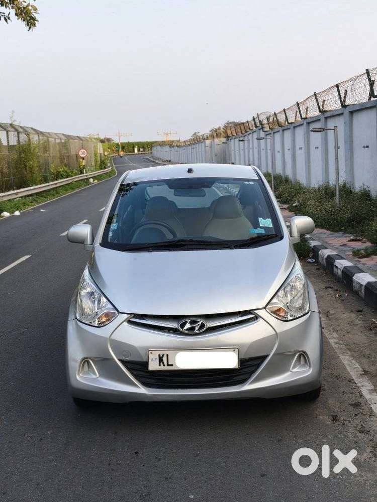 Hyundai Eon Era +, 2017, Petrol