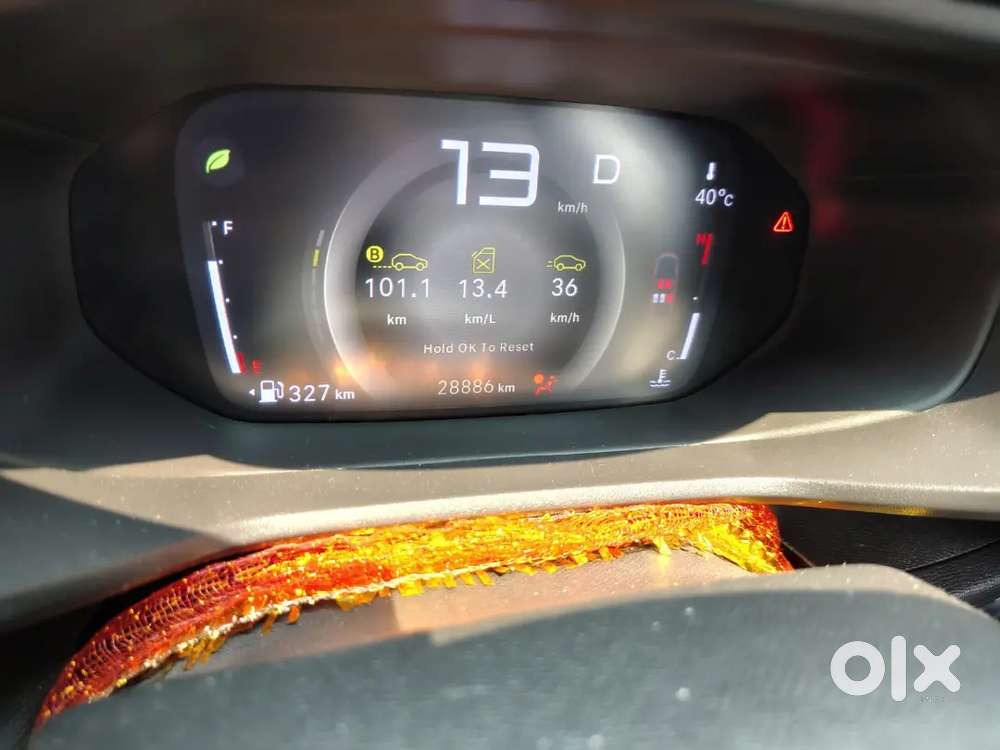 C3 1.2 Turbo Dual Tone Torque Converter Automatic