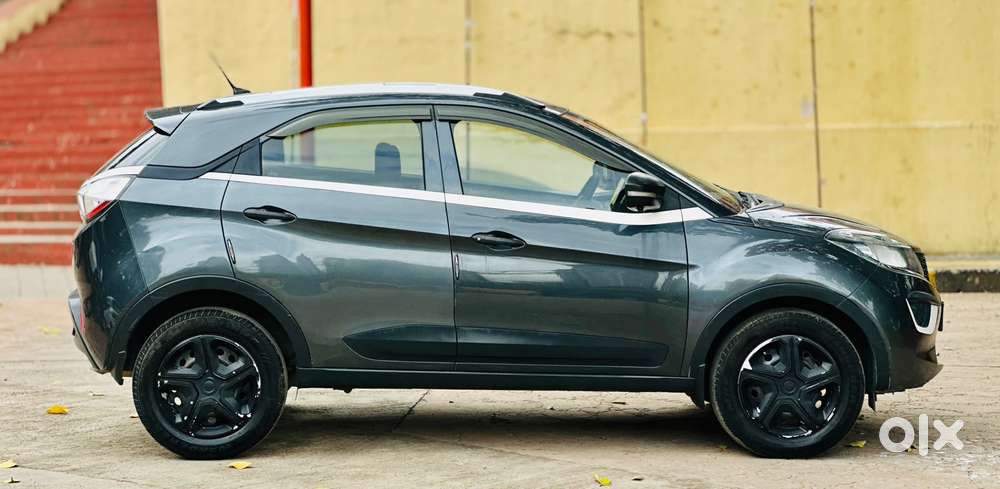 Tata Nexon 1.5 Revotorq Xma Amt (s), 2018, Diesel