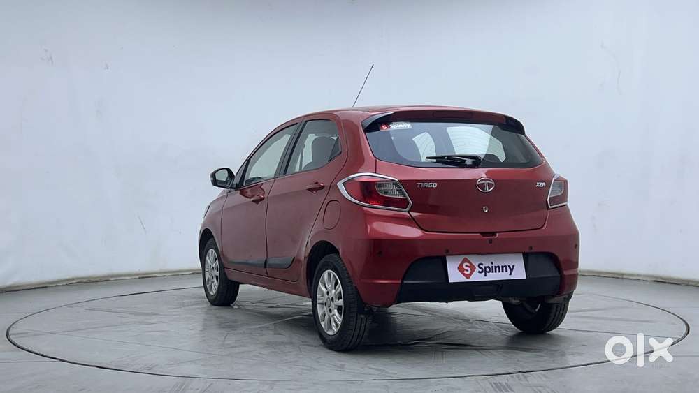 Tata Tiago Xza, 2018, Petrol