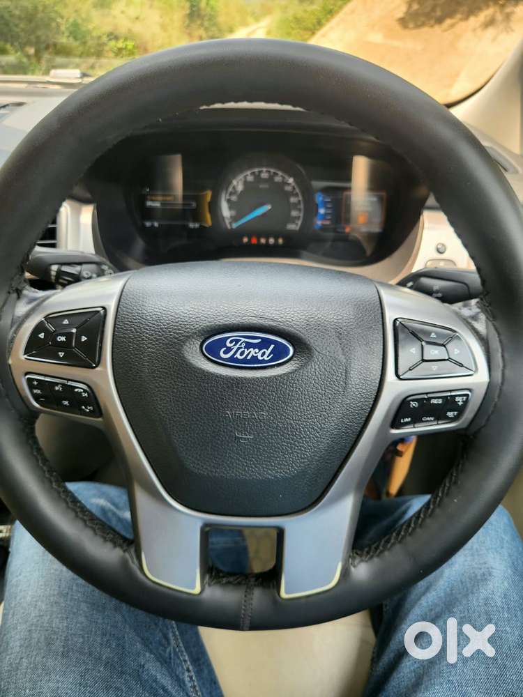 Ford Endeavour 2.2 Trend At 4x2, 2016, Diesel
