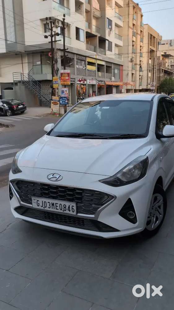 Hyundai Aura S Cng, Company Fit Cng