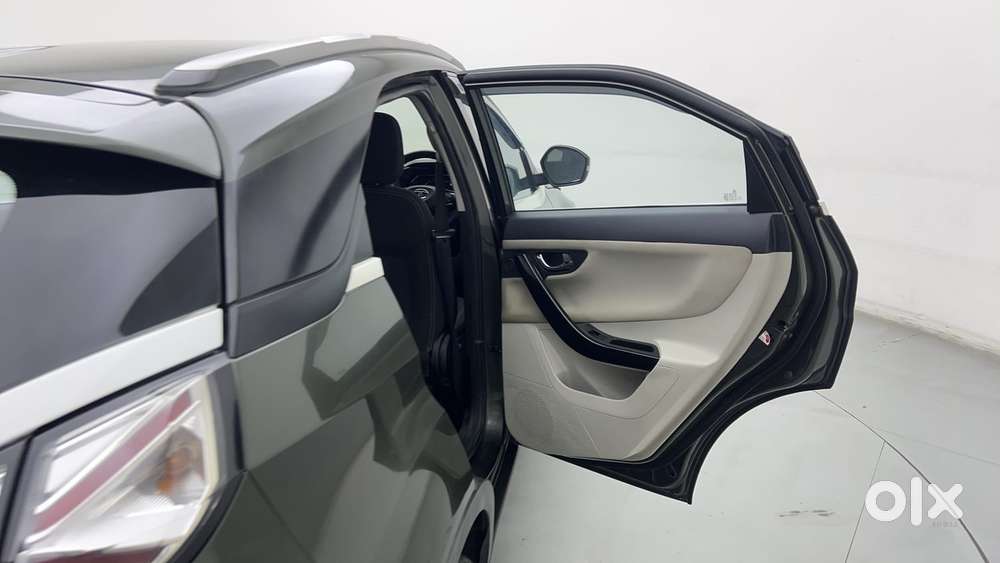 Tata Nexon 1.2 Revotron Xz Plus (s), 2021, Petrol