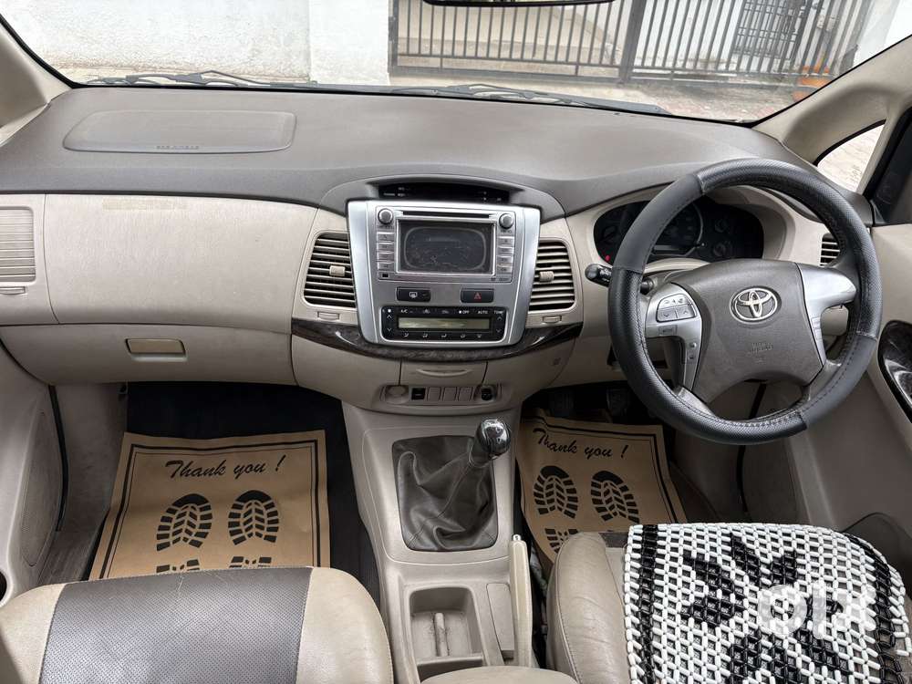 Toyota Innova 2.5 Zx 7 Str Bs-iv, 2014, Diesel