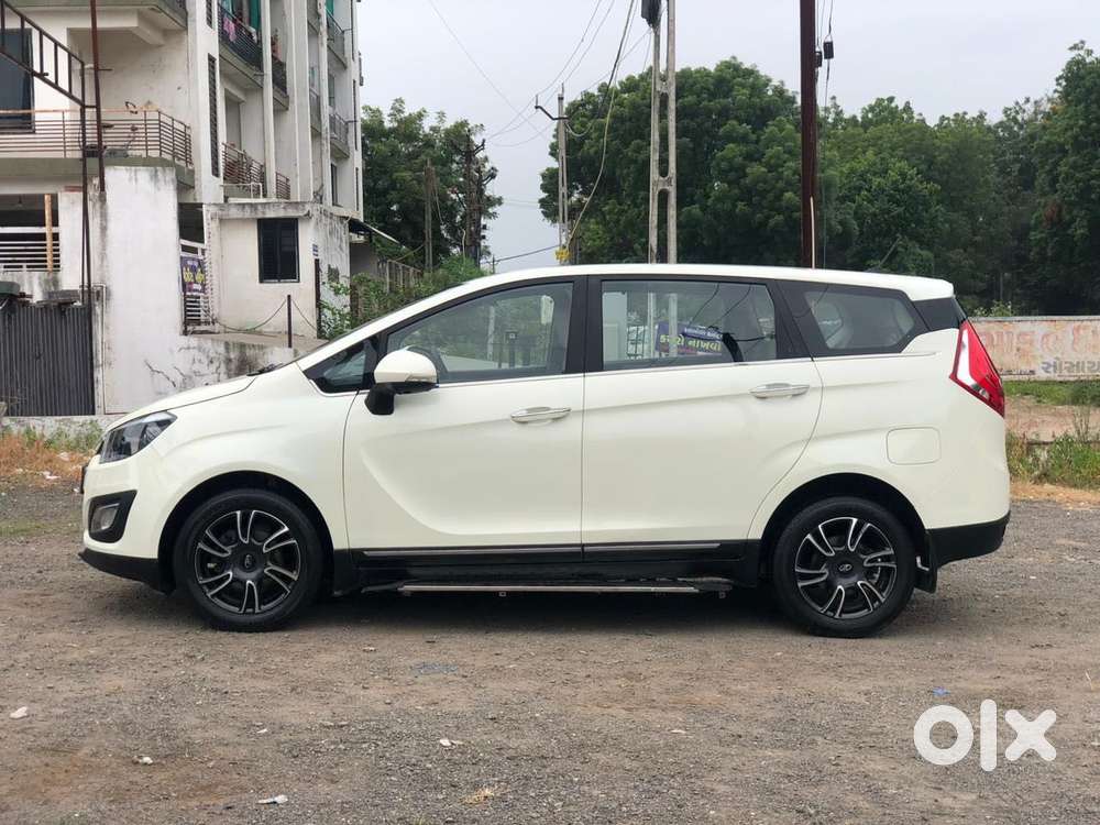Mahindra Marazzo M8 8str, 2020, Diesel