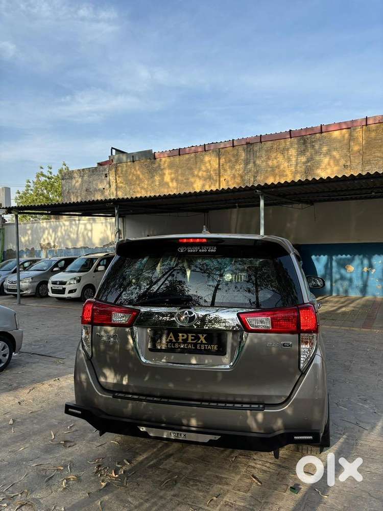Toyota Innova Crysta 2019