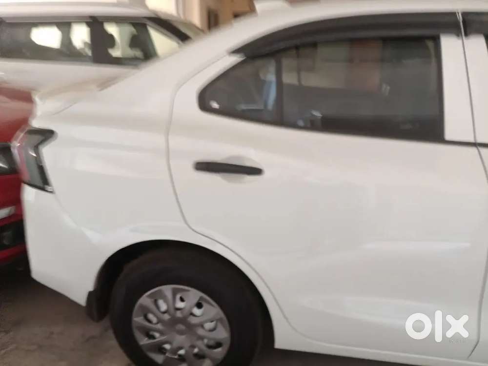 Yellow Board, Cng , S Tour , New Car