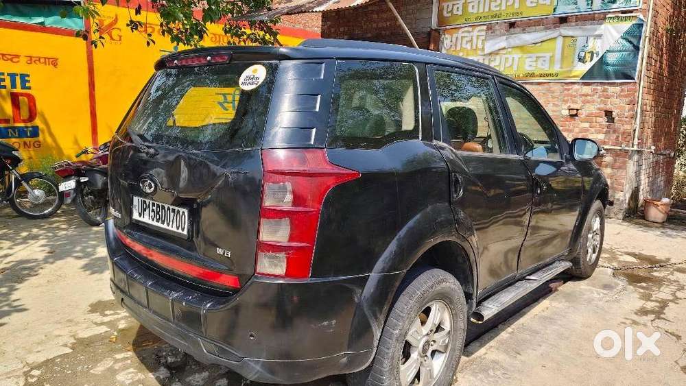 Mahindra Xuv500 2013 Diesel 75000 Km Driven