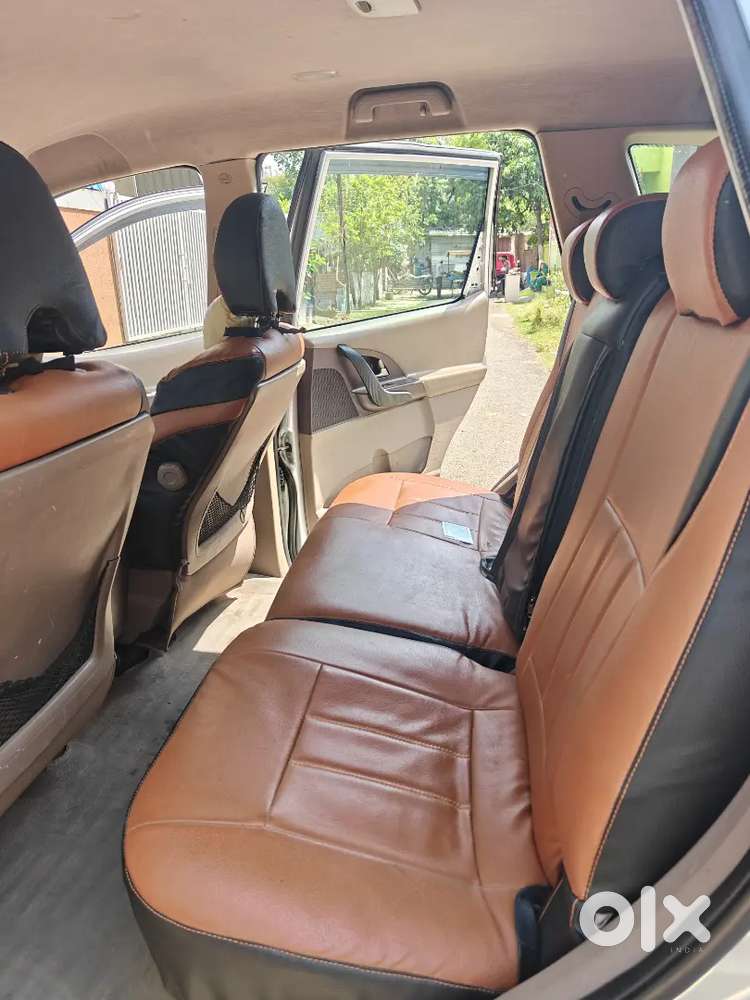 Mahindra Xuv500 2011 W8