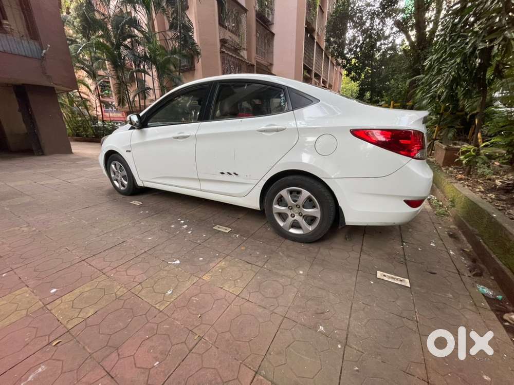 Hyundai Verna 1.6 Vtvt Ex |1st Owner| Only 32000km| White Color