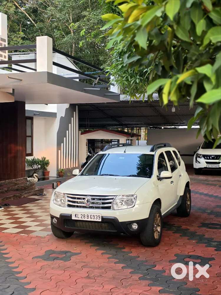 Renault Duster 85 Ps Diesel Company Service With Onyx Alloys