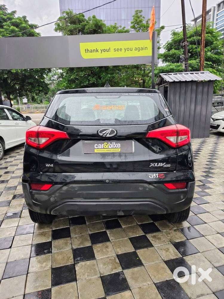Mahindra Xuv300 W4, 2020, Petrol
