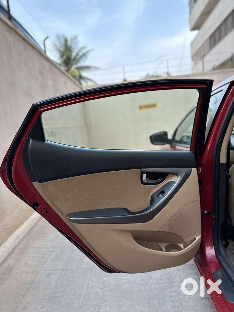 Hyundai New Elantra 1.8 Sx (o) At Vtvt, 2015, Petrol