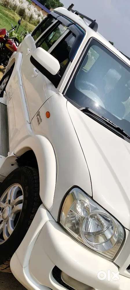 Mahindra Scorpio Vlx 2014