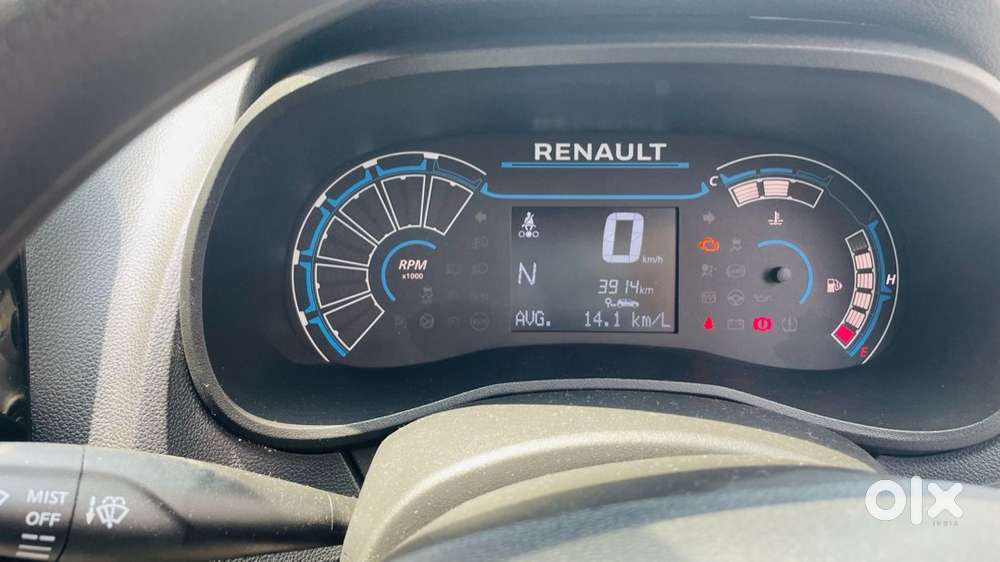 Brand New Kwid Amt Car For Sale