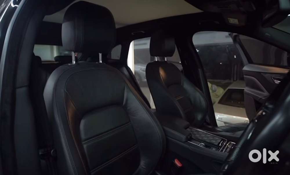 Jaguar Fpace Full Black In Neat And Perfect Condition