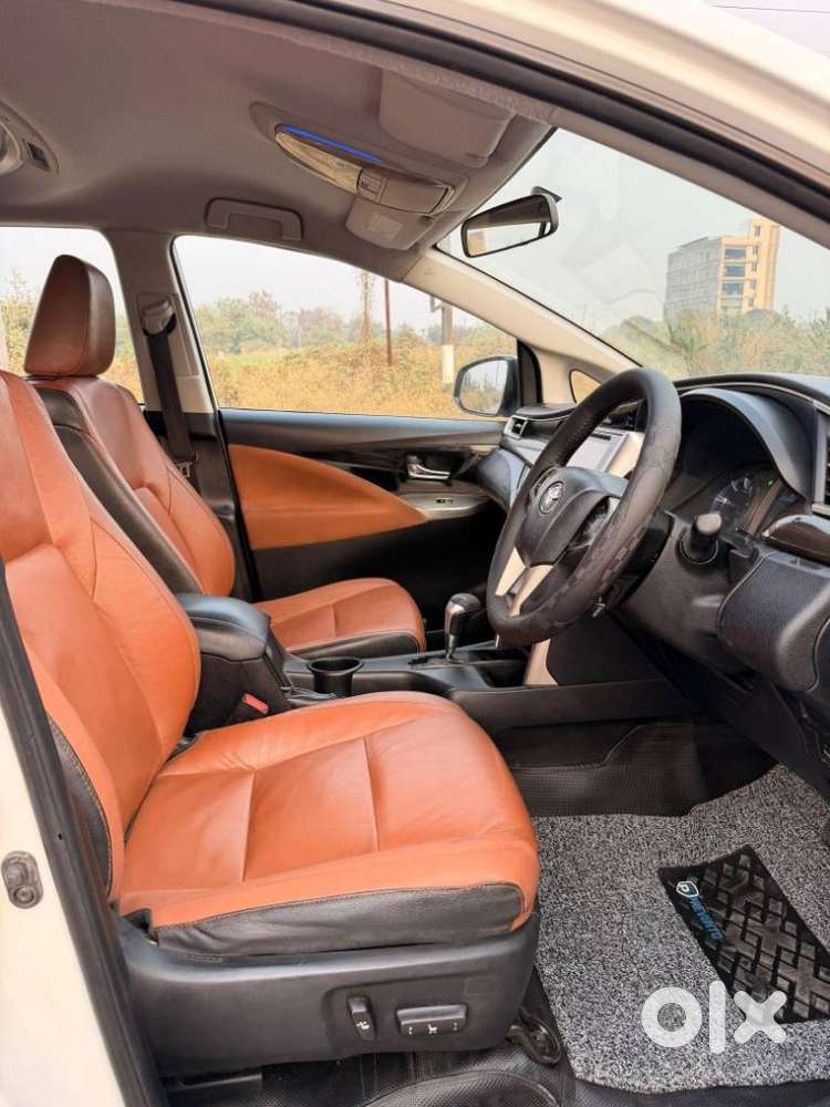 Toyota Innova Crysta