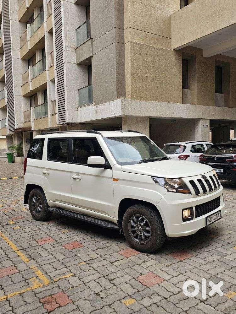 Mahindra Tuv 300 T10, 2018, Diesel