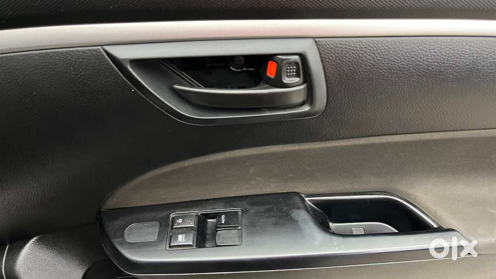 Maruti Suzuki Swift 1.2 Lxi (o), 2015, Petrol