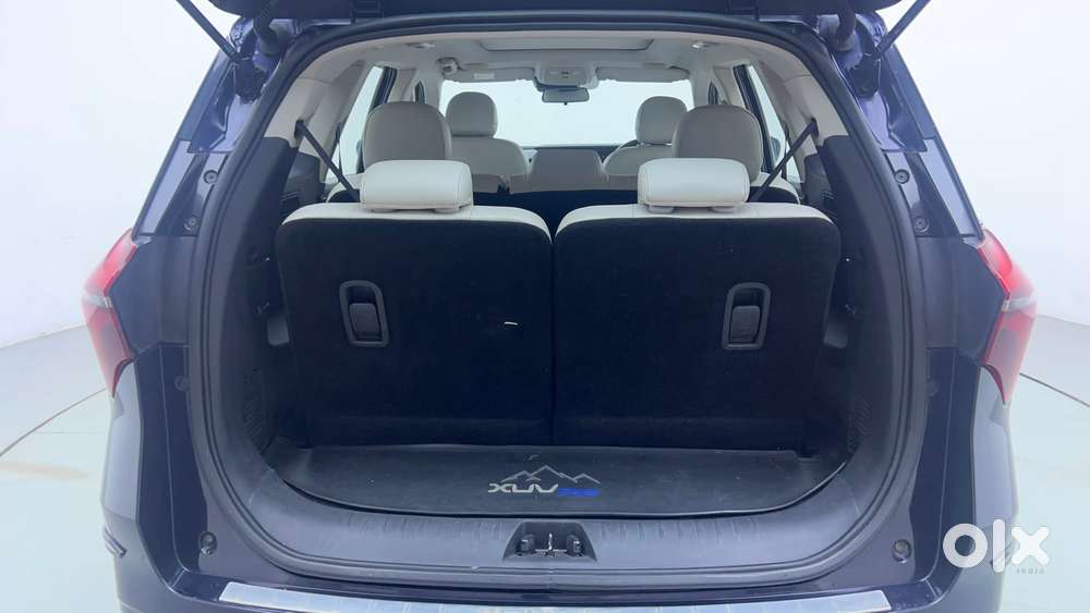 Mahindra Xuv700 2.0 Ax 7 Petrol At Luxury Pack Str, 2021, Petrol