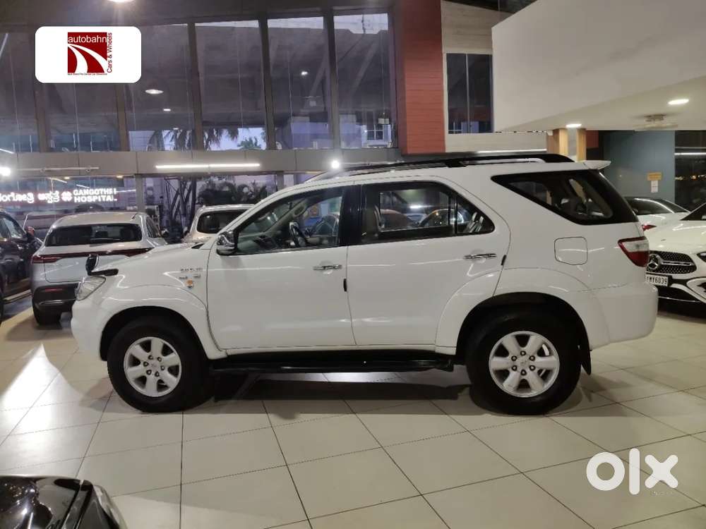 Toyota Fortuner, 2011, Diesel