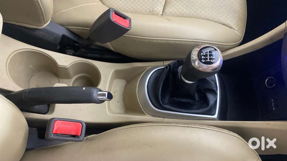 Hyundai Verna Fluidic 1.6 Crdi Sx Opt, 2014, Diesel