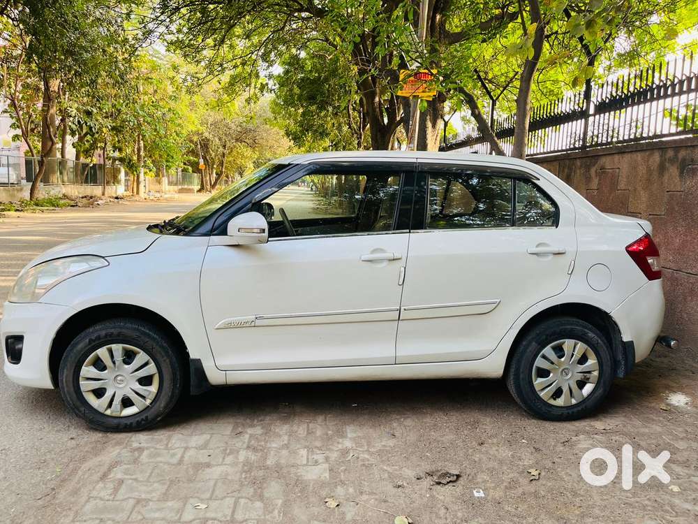 Maruti Suzuki Swift Dzire 1.2 Vxi Bsiv, 2012, Petrol