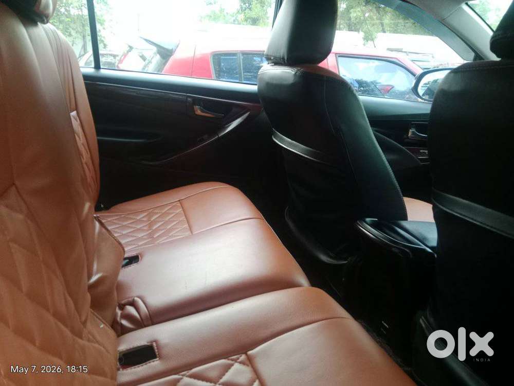 Toyota Innova Crysta 2.4 G Mt, 2016, Diesel