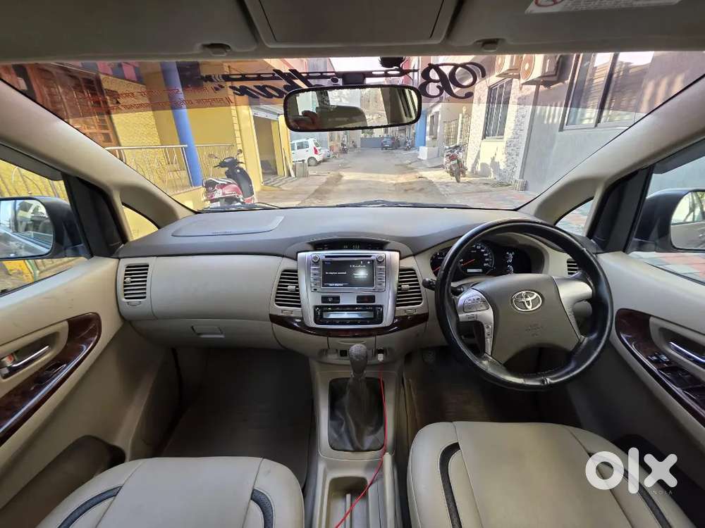 Toyota Innova 2.5 Vx 2015