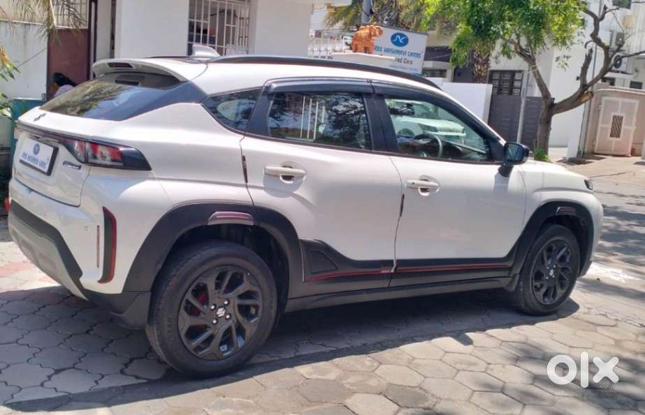 Maruti Suzuki Fronx Delta Plus 1.0 Turbo Mt, 2023, Petrol