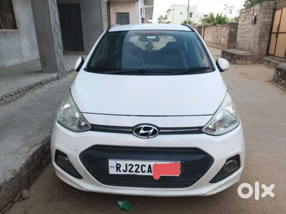 Hyundai Grand I10 December 2013 Diesel Well Maintained